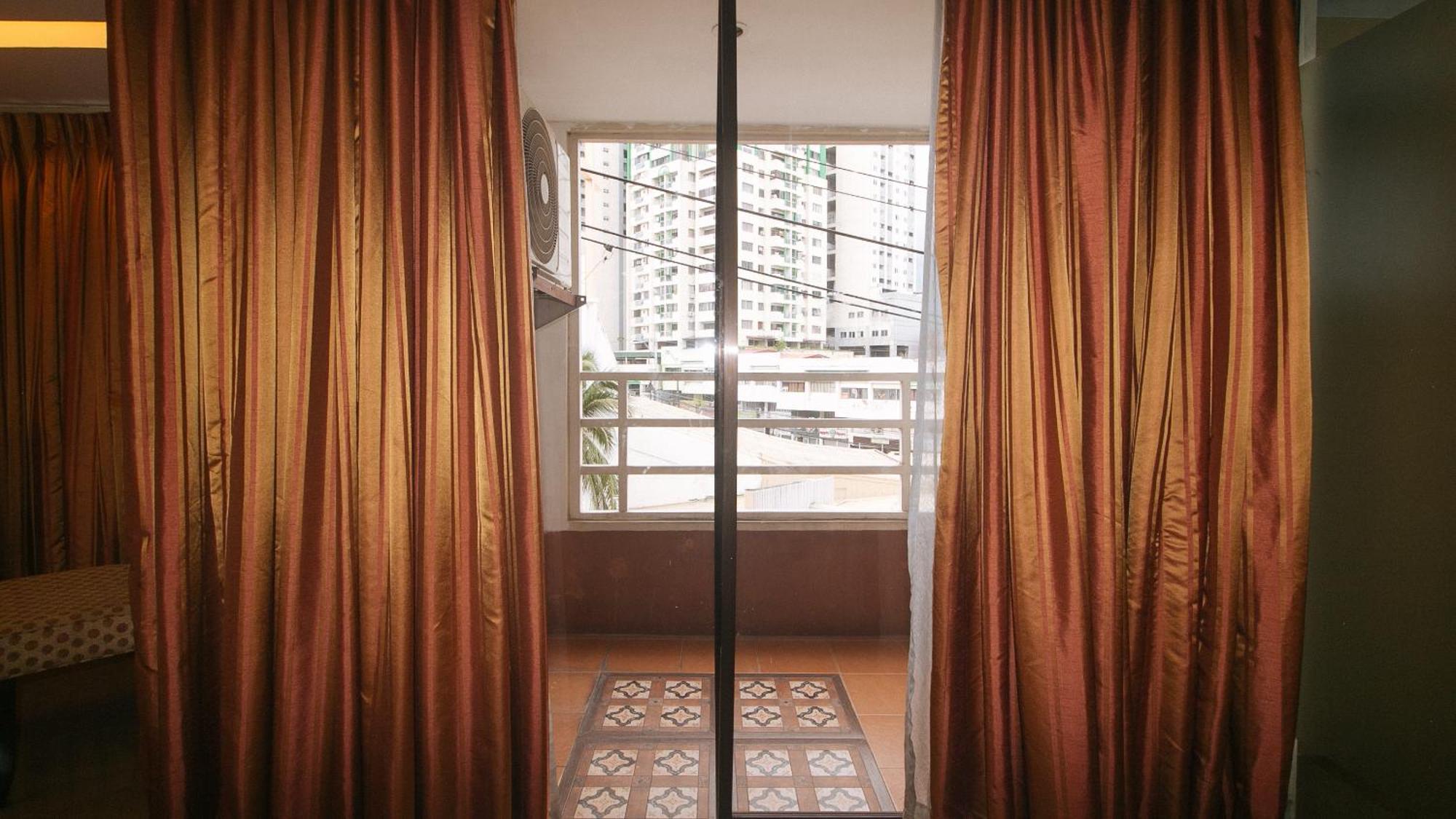 Torre Venezia Suites Quezon City Buitenkant foto