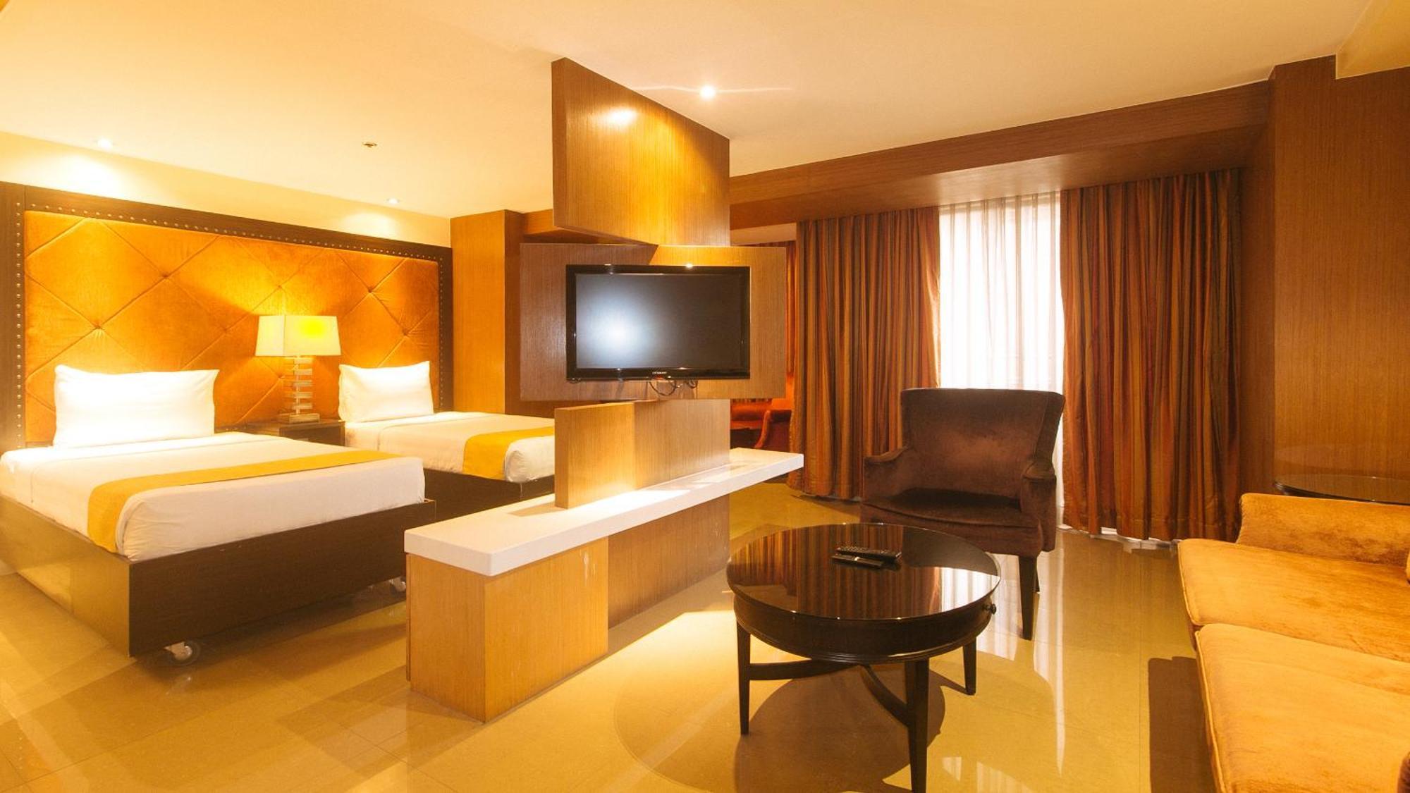 Torre Venezia Suites Quezon City Buitenkant foto