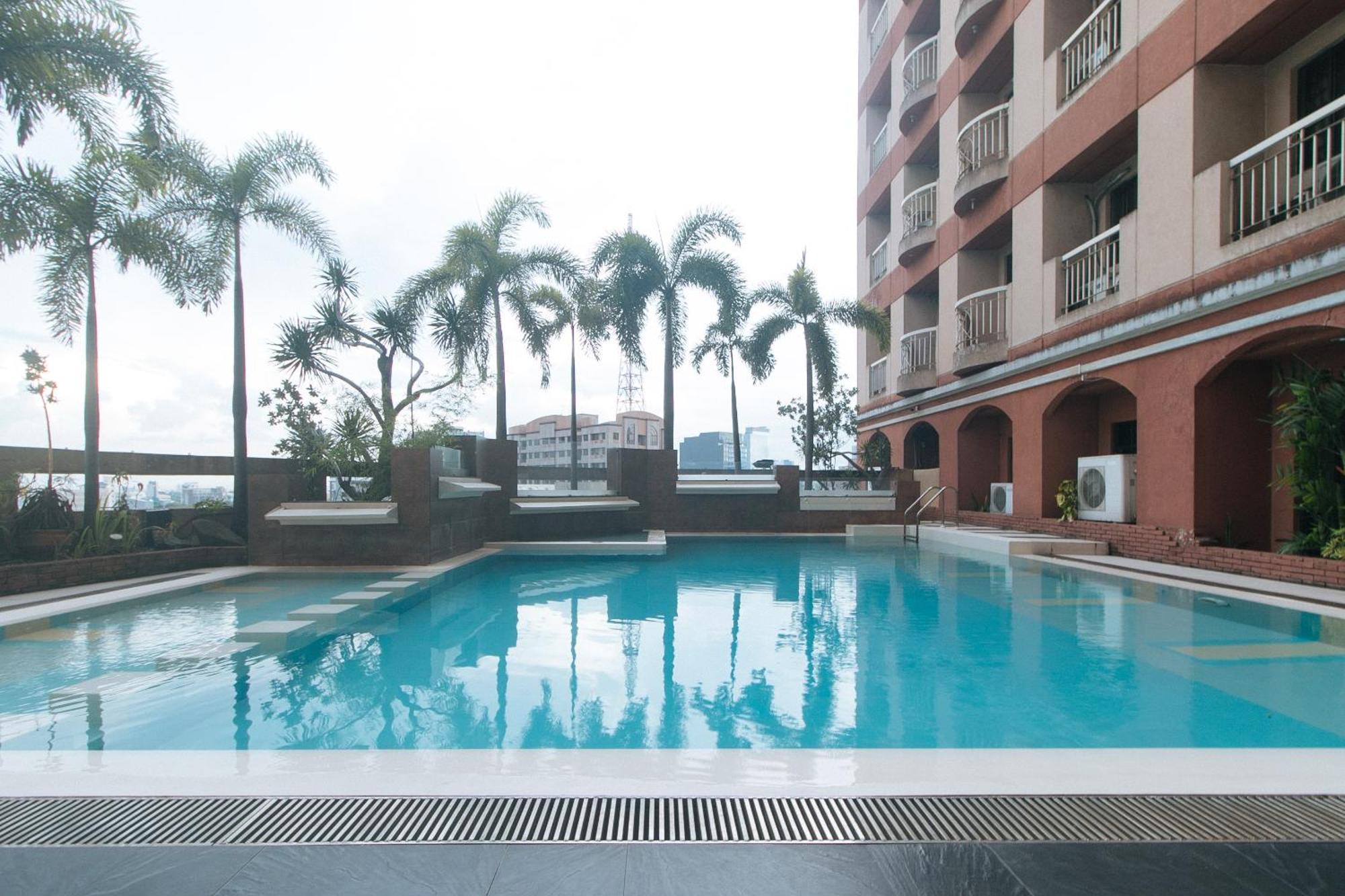 Torre Venezia Suites Quezon City Buitenkant foto