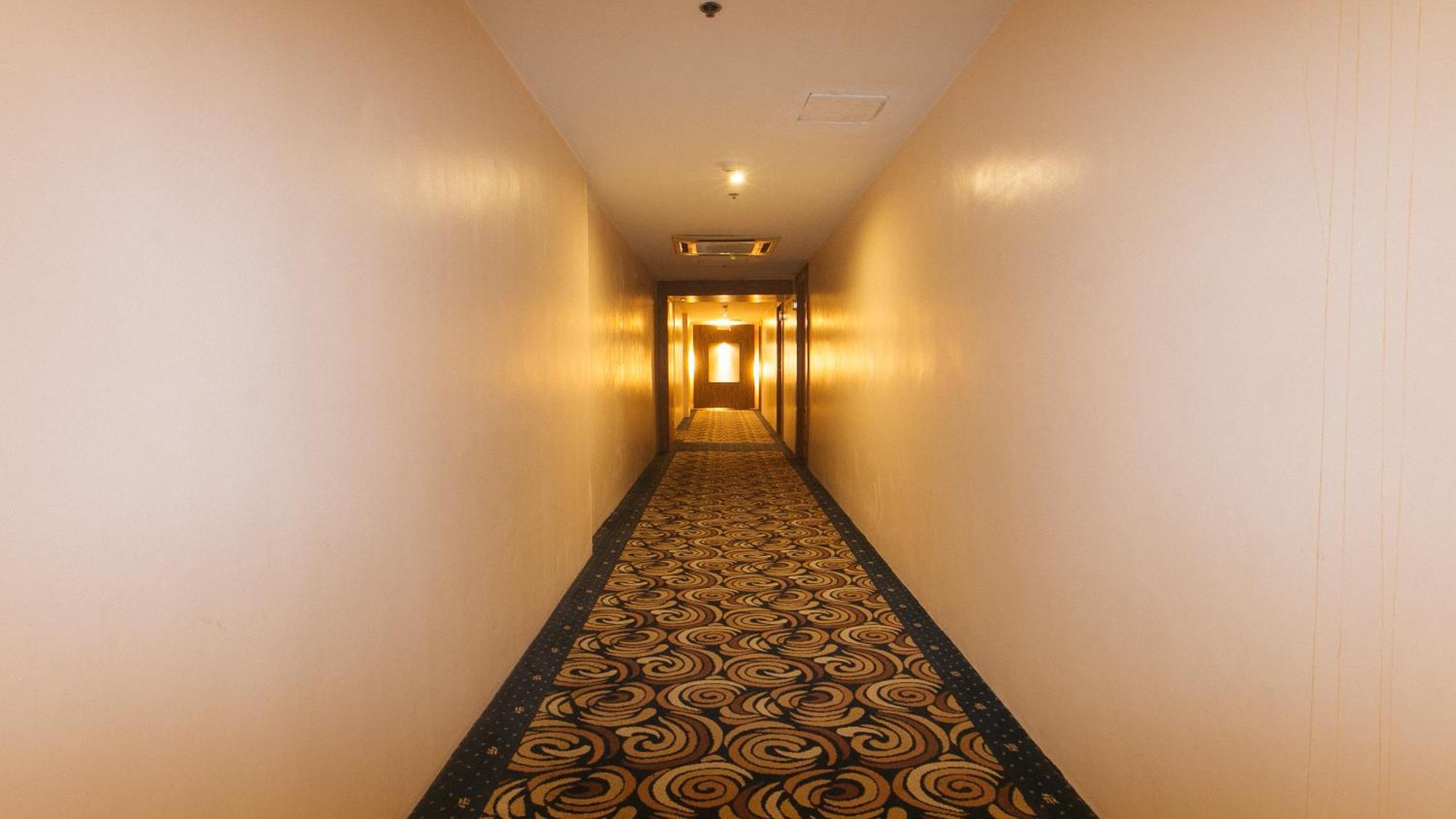 Torre Venezia Suites Quezon City Buitenkant foto