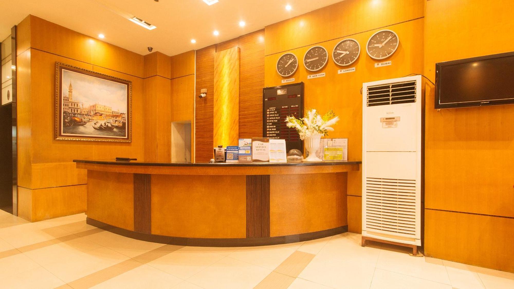 Torre Venezia Suites Quezon City Buitenkant foto